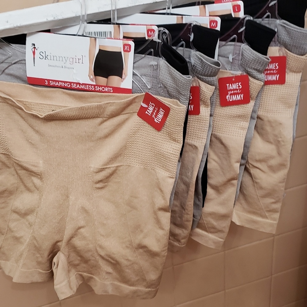 NWT Skinnygirl 3Pk Shaping, Seamless Shorts; Smoothers; M Sizes. $35…